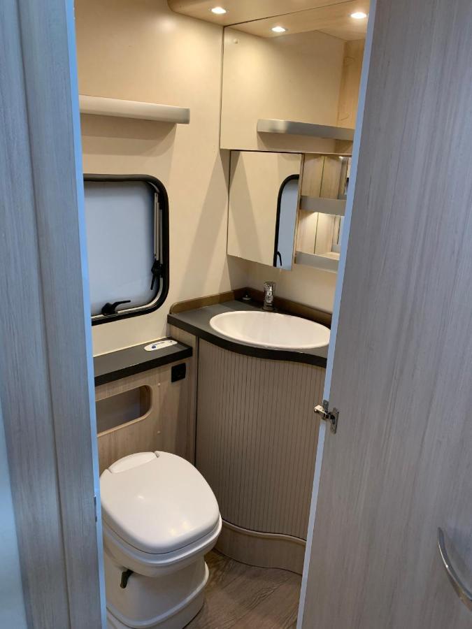 Przyczepy Kempingowe Vip - Osrodek Na Klifie Village - Hel Helska 11 Exterior foto